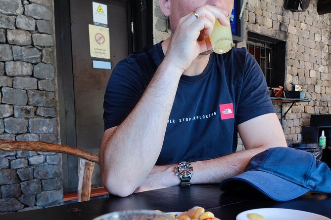 Gastro hike (Private Tour) - Pickup makes the five-hour plan easier