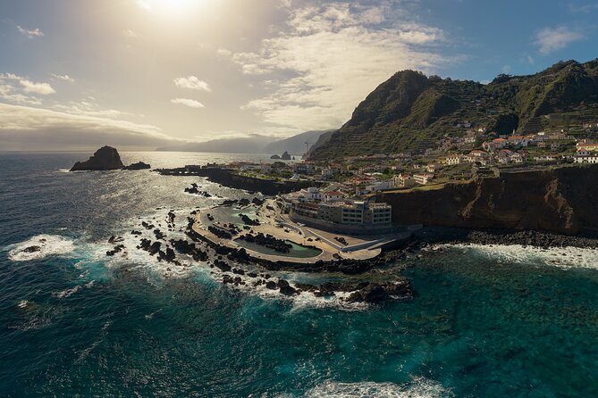 Grand Madeira Island Tour - Porto Moniz and Santana - Porto Moniz and the volcanic swimming pools