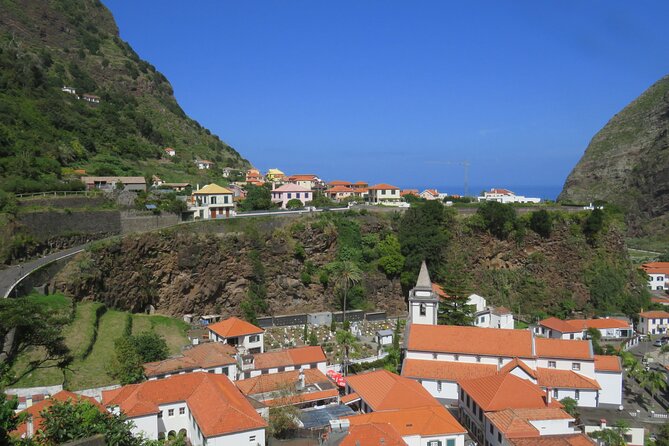 Half day jeep Wine tour and tasting, & sea cliff adventure - Cabo Girão: a quick look from one of Europe’s high cliffs