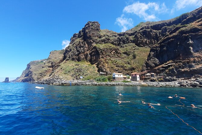 Half Day Madeira Island Cruise with Lunch - Warm buffet lunch and drinks on board
