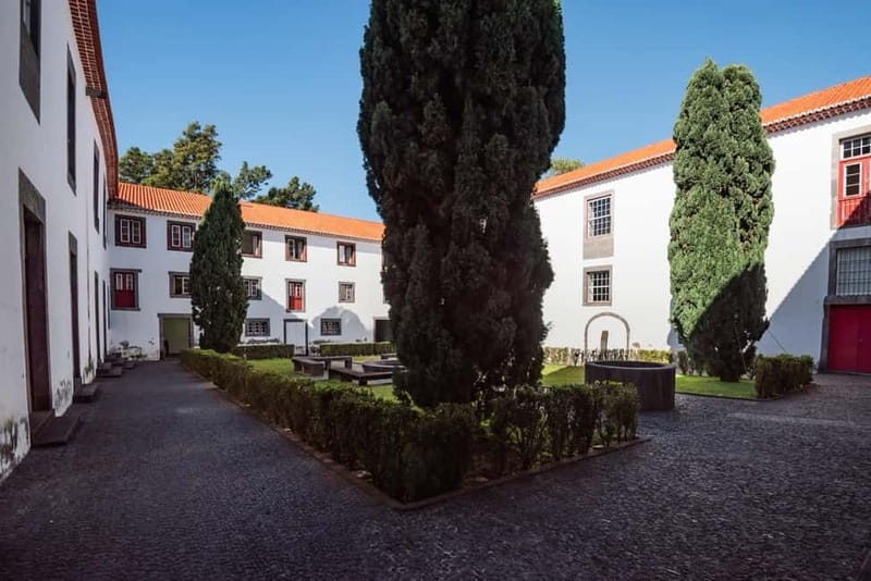Hidden Funchal: Stories & Secrets Tour - Manor houses and the city’s old elite