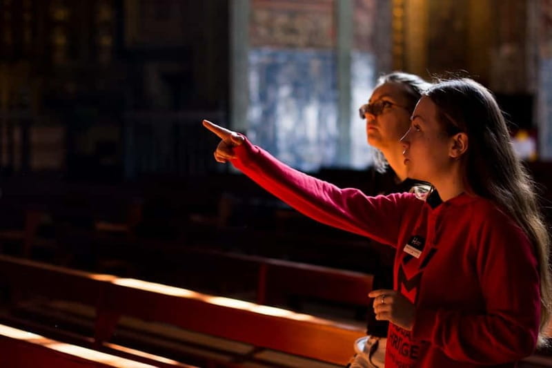 Hidden Funchal: Stories & Secrets Tour - Following the English neighbourhood