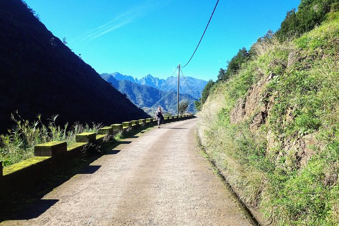 Hike Larano, Boca do Risco Porto da Cruz Levada in a small group - Coastal views, levadas, and a wilder side of Madeira