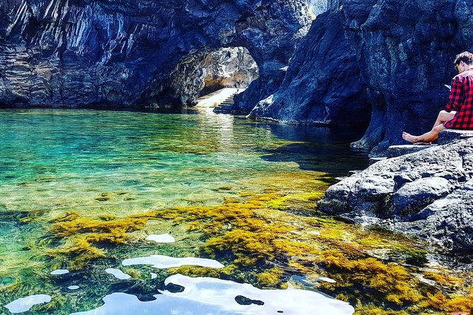 Jeep Tour Amazing West to Natural Pools -Full-Day - Seixal’s black sand and mountain walls