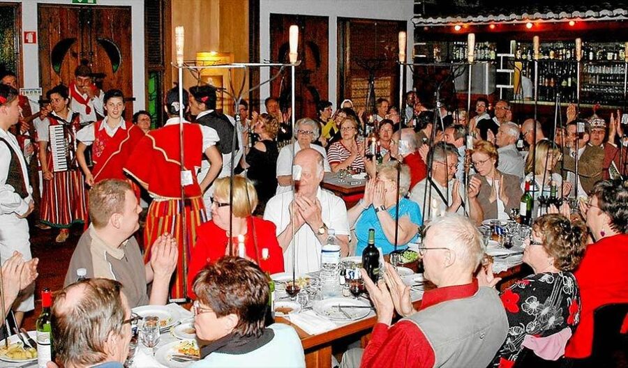 Madeira by Night with Traditional Dinner - My verdict on Madeira by Night