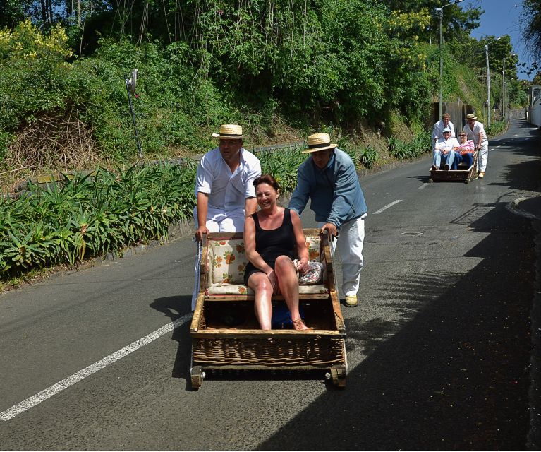 Madeira: Customized 3, 4 or 6-Hour Tour - Garajau and the eastern side of Funchal Bay