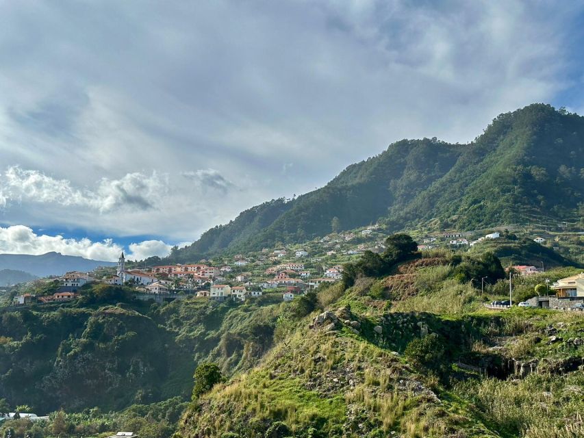 Madeira : East Tour - Santana North Side - Pace, group size, and who should book