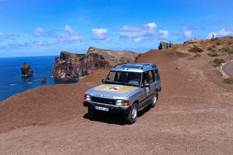 Madeira East Wonders 4X4 Tour Safari - Pico do Areeiro: a high start to the day