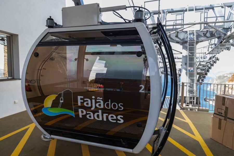 Madeira: Faja dos Padres Private Sightseeing Tour - Guides who bring the place to life