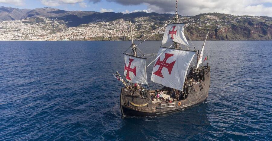Madeira: Flag Ship Tour aboard Santa Maria de Colombo - Boarding the Santa Maria at Funchal Marina