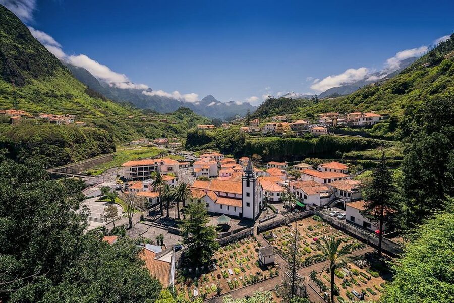 Madeira: Full-Day Porto Moniz Jeep Tour - Who should book this Madeira jeep tour