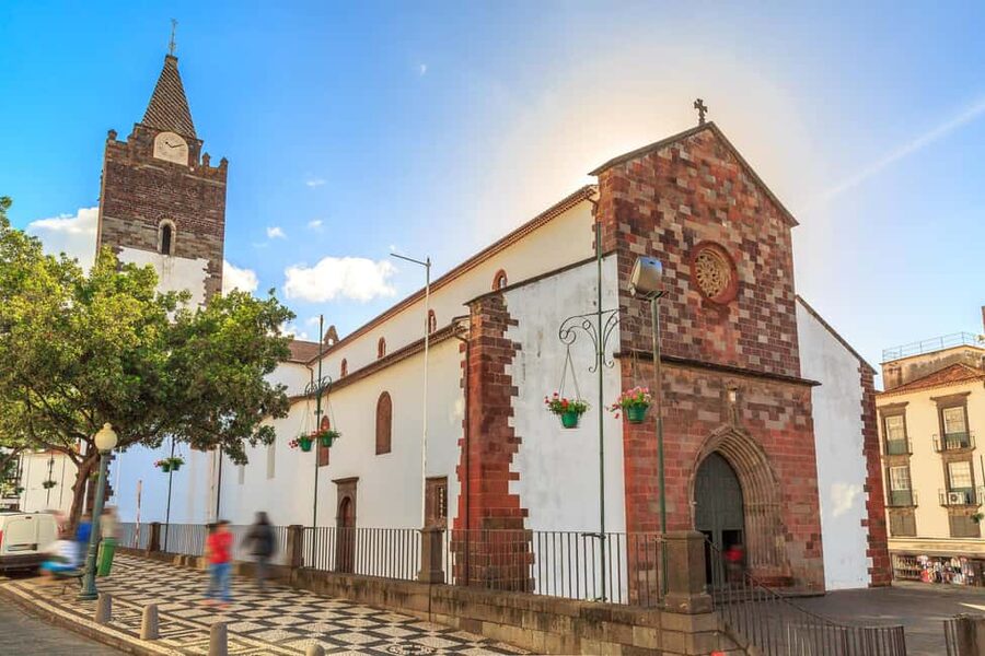 Madeira: Funchal's Eco Private City Tour - Starting in Funchal’s Historic Center