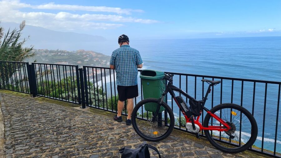 Madeira: Guided E-bike Tour of the North Coast - The wide view from Miradouro da Beira da Quinta