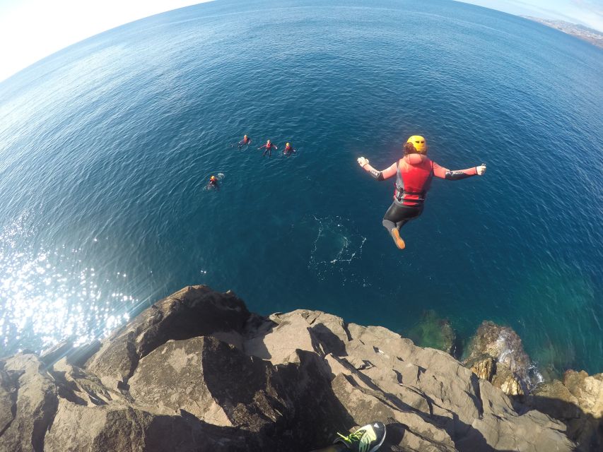 Madeira: Half-Day Coasteering Tour - What four hours includes