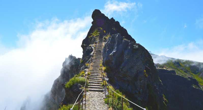 Madeira: Heavenly Sunset Pico do Arieiro with Snacks & Wine - Why this five-hour outing works