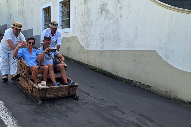 Madeira Highlights: Toboggan, Garden & Cable Car (All-Inclusive) - Three Funchal attractions that fit neatly together