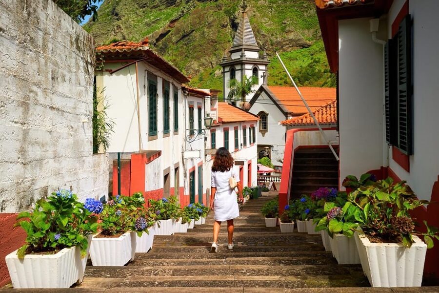 Madeira: Late West Tour with Natural Pools and Cliffs - Porto Moniz and its lava pools
