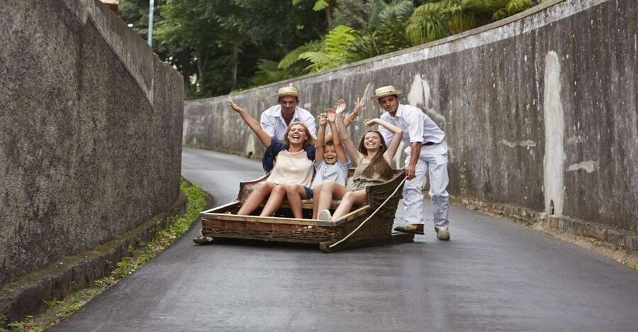 Madeira: Monte Sightseeing Tour & Toboggan Sled Ride - Weather, clothing, and practical limits