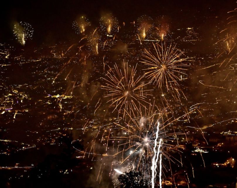 Madeira: New Years Eve Fireworks Catamaran Cruise - Why the fireworks look better from the water