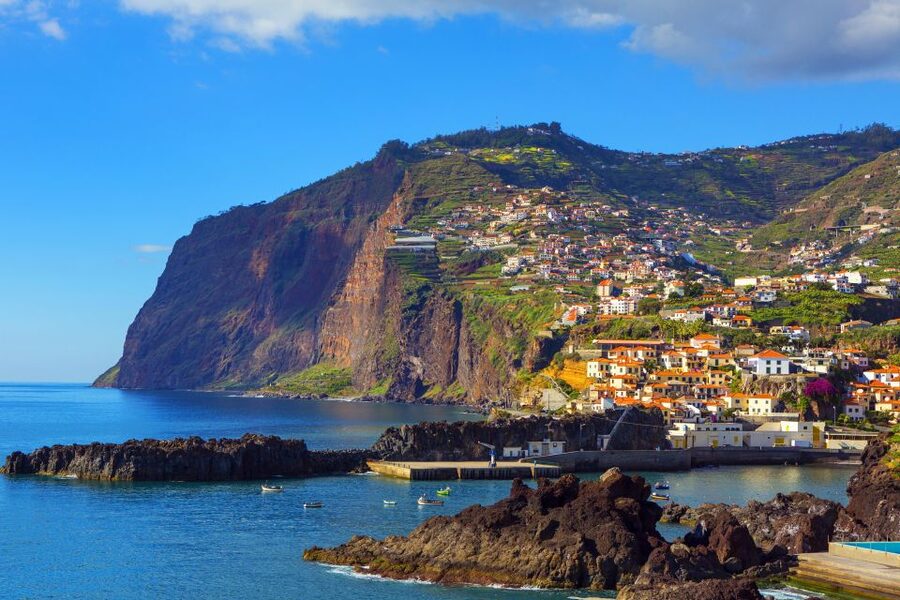 Madeira: Pico do Arieiro Sunrise with East and West Tour - Porto Moniz natural pools and the main lunch break