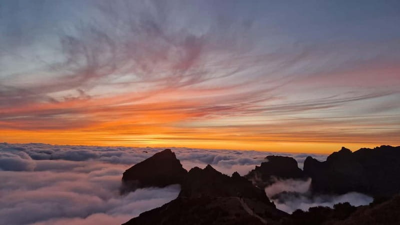 Madeira: Pico do Arieiro Sunset with Optional Dinner - The guides shape the evening