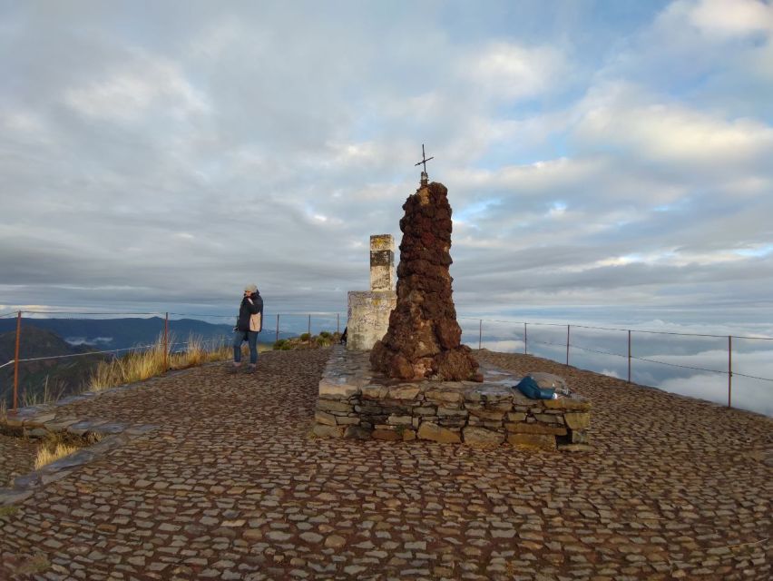 Madeira: Pico Ruivo Guided Sunrise Hike with Hotel Pickup - Key points to know before booking