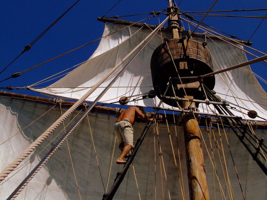 Madeira Pirate Ship: 3-Hour Boat Trip - What the crew adds to the trip