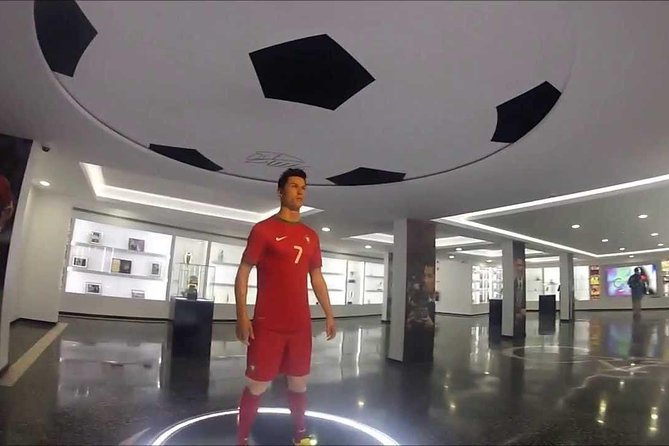 Madeira: Private Cristiano Ronaldo Tour with CR7 Museum - What the tour does not promise