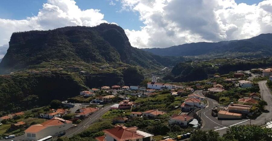 Madeira: Private Half-Day North East Island Tour - Santana’s triangular thatched houses