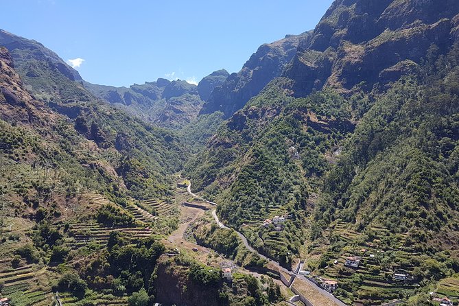 Madeira: Private Laurisilva Tour - Serra de Água power station and the work of the levadas