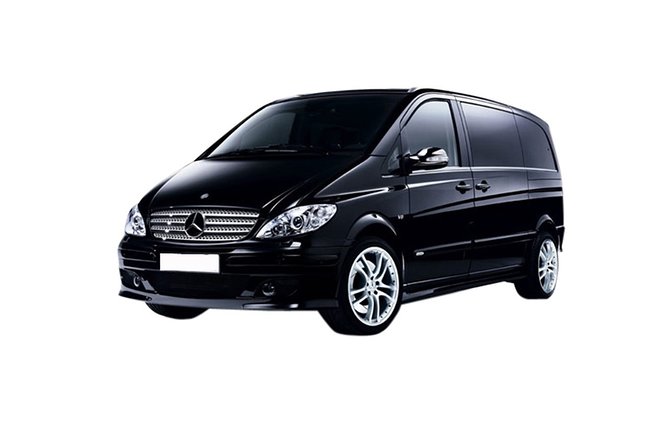 Madeira Private Transfer to/from Funchal Airport - A short ride that takes the airport worry away