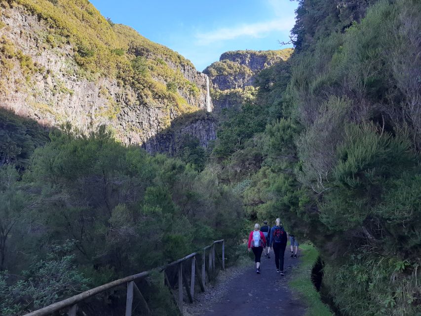 Madeira: Private Walking Tour of Levada das 25 Fontes PR6 - Why PR6 is one of Madeira’s classic walks