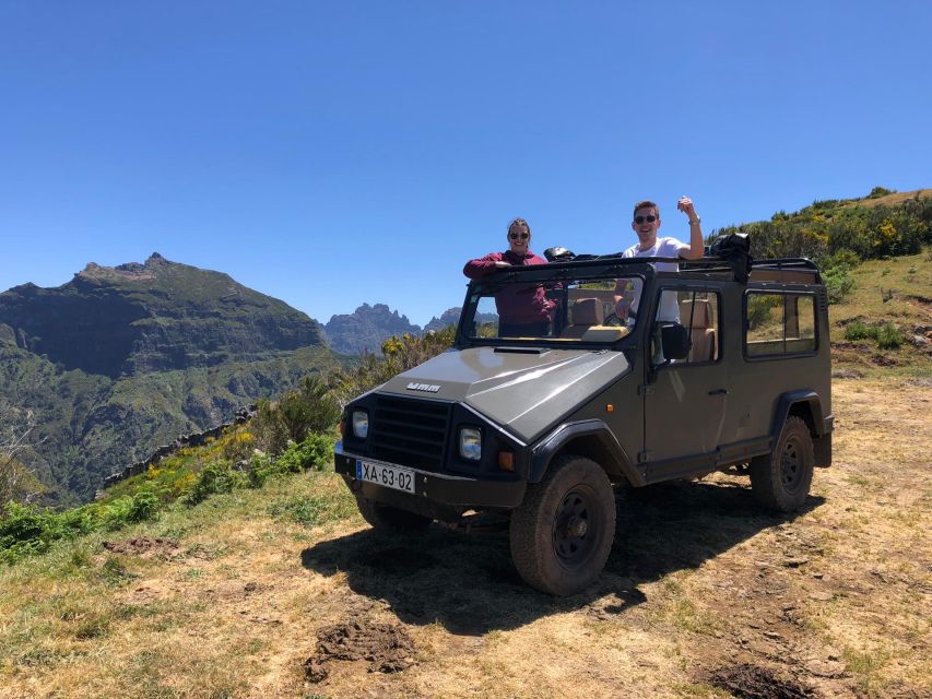 Madeira Safari Private 4x4, Full Day Santana or Porto Moniz - Building a route through Madeira’s high country