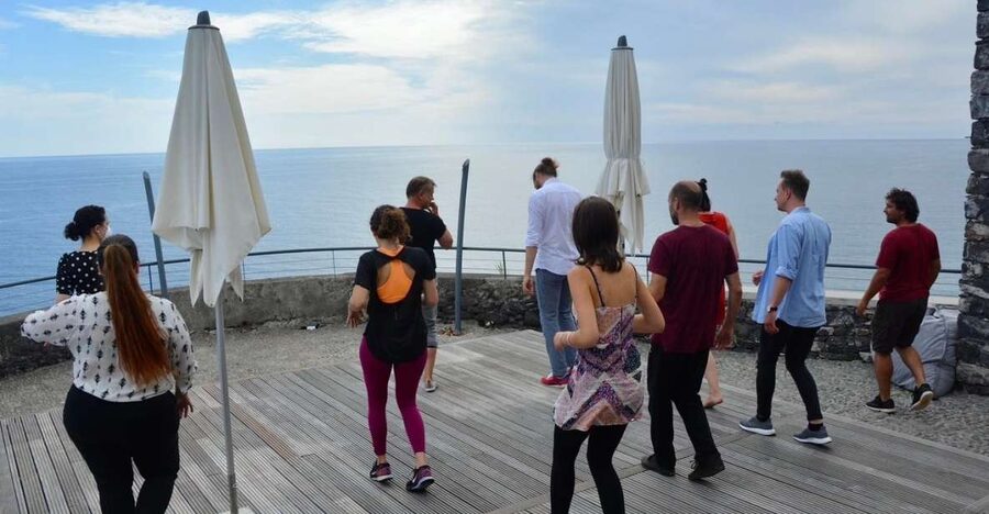 Madeira: Salsa and Bachata dance and discovery experience - Why dancing outdoors changes the Madeira experience