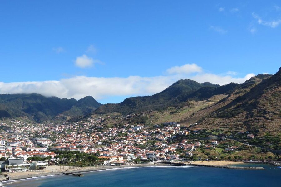 Madeira : Santana & Peaks full day tour by Open 4x4 - Portela viewpoint and the Eagles Rock