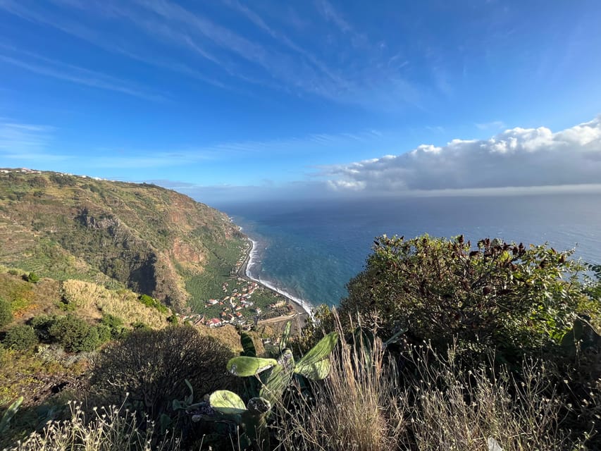 Madeira: Sunny South Side - Cabo Girão, Waterfalls, C. Lobos - Paul do Mar and the road through banana country
