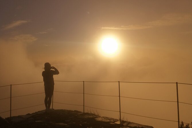 Madeira sunrise (Ponta de Sao Lourenco) Private tour - Waiting for the sunrise over Madeira