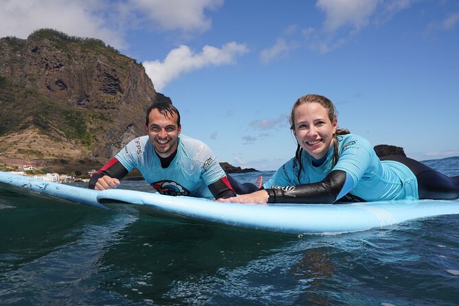 Madeira Surf Classes in Portugal - What happens during the three-hour session
