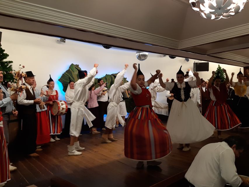 Madeira: Traditional Madeiran Dinner & Show - Booking tips for a smoother night