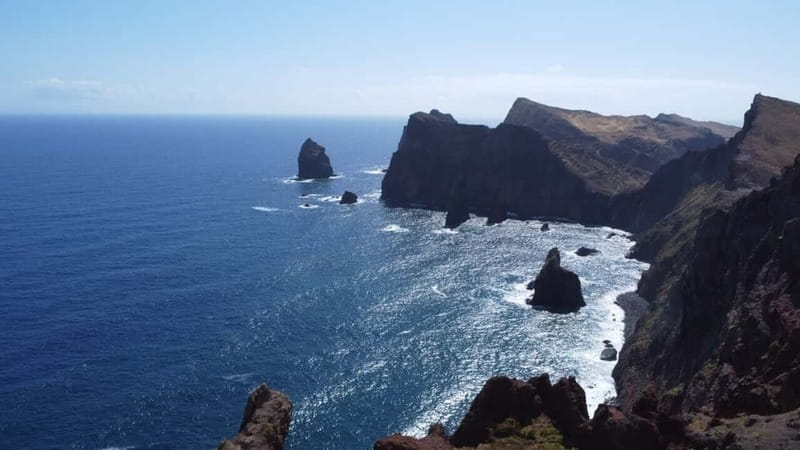 Madeira: West and East Madeira Top Highlights Tour - Santana and Madeira’s traditional houses