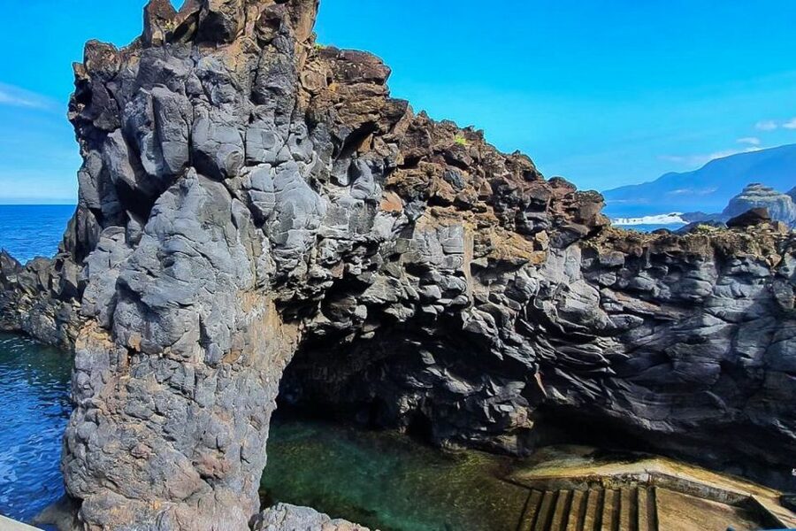 Madeira: West Side Jeep Tour with Natural Pools - Ribeira da Janela and the north coast