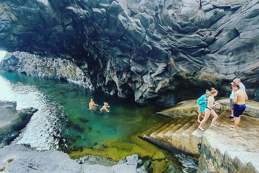 Madeira: West Side Jeep Tour with Natural Pools - Porto Moniz gives you the longest break
