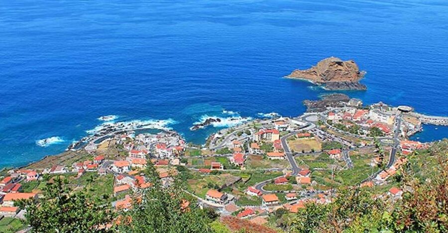 Madeira: West Tour with Porto Moniz and Volcanic Pools - Câmara de Lobos and the Churchill connection