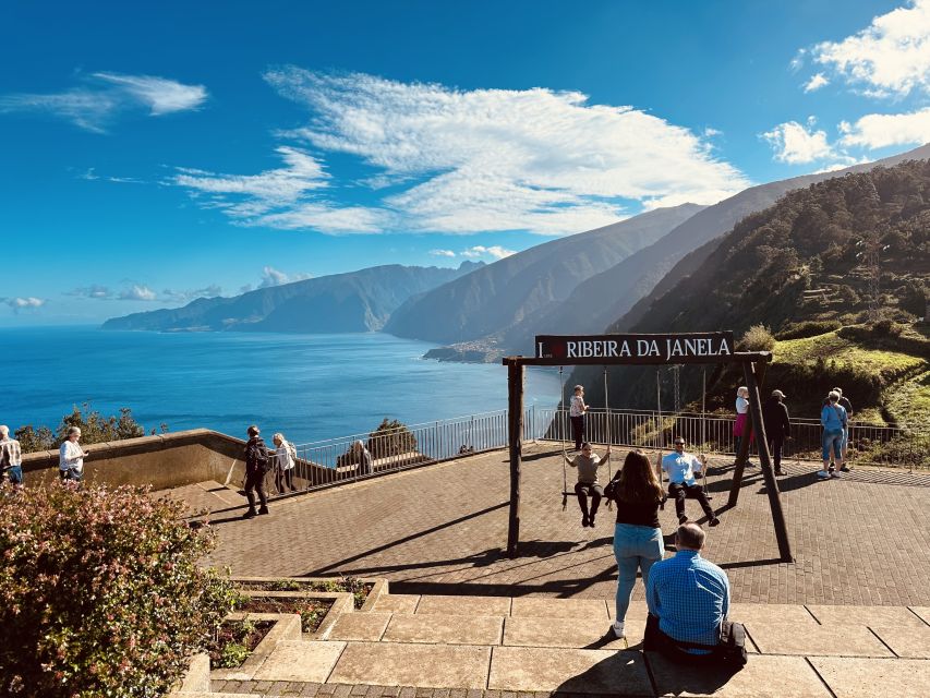 Madeira: Western Madeira Guided Trip & Fanal Mystic Forest - Western Madeira in one practical day