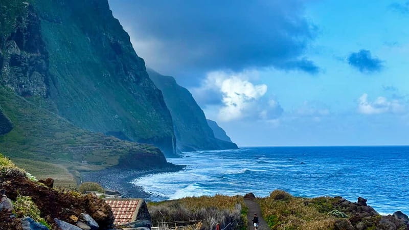 Madeira: Westside Achadas Cruz, Moniz, Seixal and Fanal - Seixal’s black beach and falling water
