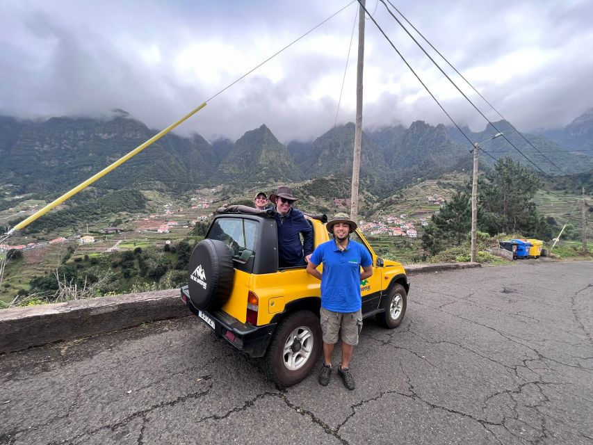 Madeira: Wine Tasting Guided Tour, Jeep Safari, & Viewpoints - A small group makes the guide especially important
