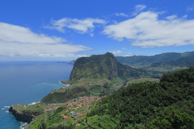 Northeast 4x4 Santana and Landscapes Day Trip - Ponta Delgada and Boaventura: northern Madeira at an easy pace