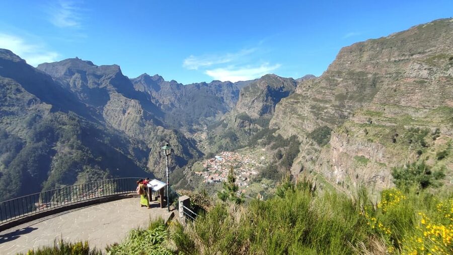 Nun's Valley & Pico dos Barcelos Madeira Island Tour - The high view into Nuns Valley at Eira do Serrado