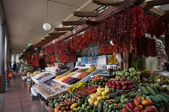 Old Funchal Walking Tour - From the farmers market to the Old Town