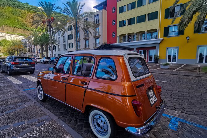 Oldtimer Sightseeing Tour in the West and Northwest - Ponta do Pargo adds cliffs and a flexible lunch break